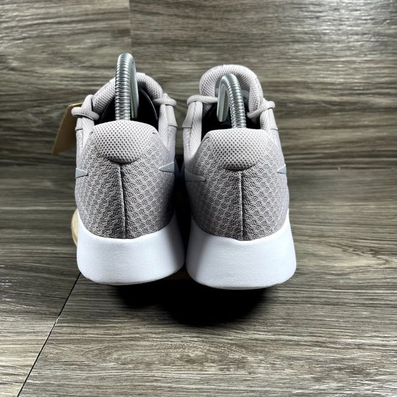 Nike Tanjun Women's Taupe Grey Running Shoes Size 10 NWT - Picture 4 of 9